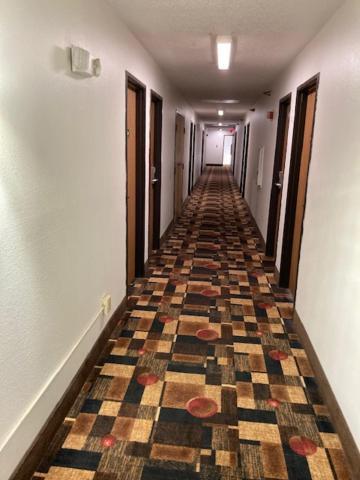 ซูเปอร์ 8 บาย วินด์แฮม เชสเตอร์/ริชมอนด์ แอเรีย Motel ภายนอก รูปภาพ